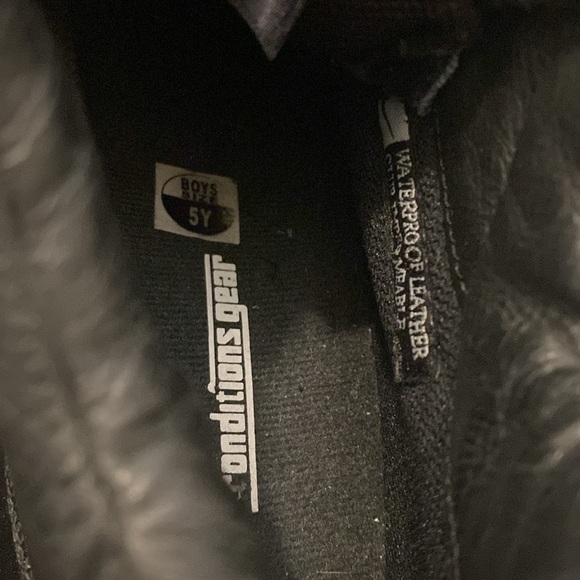 Nike ACG waterproof leather boots “Conditions Gear” Size 5Y UGC - Picture 6 of 6